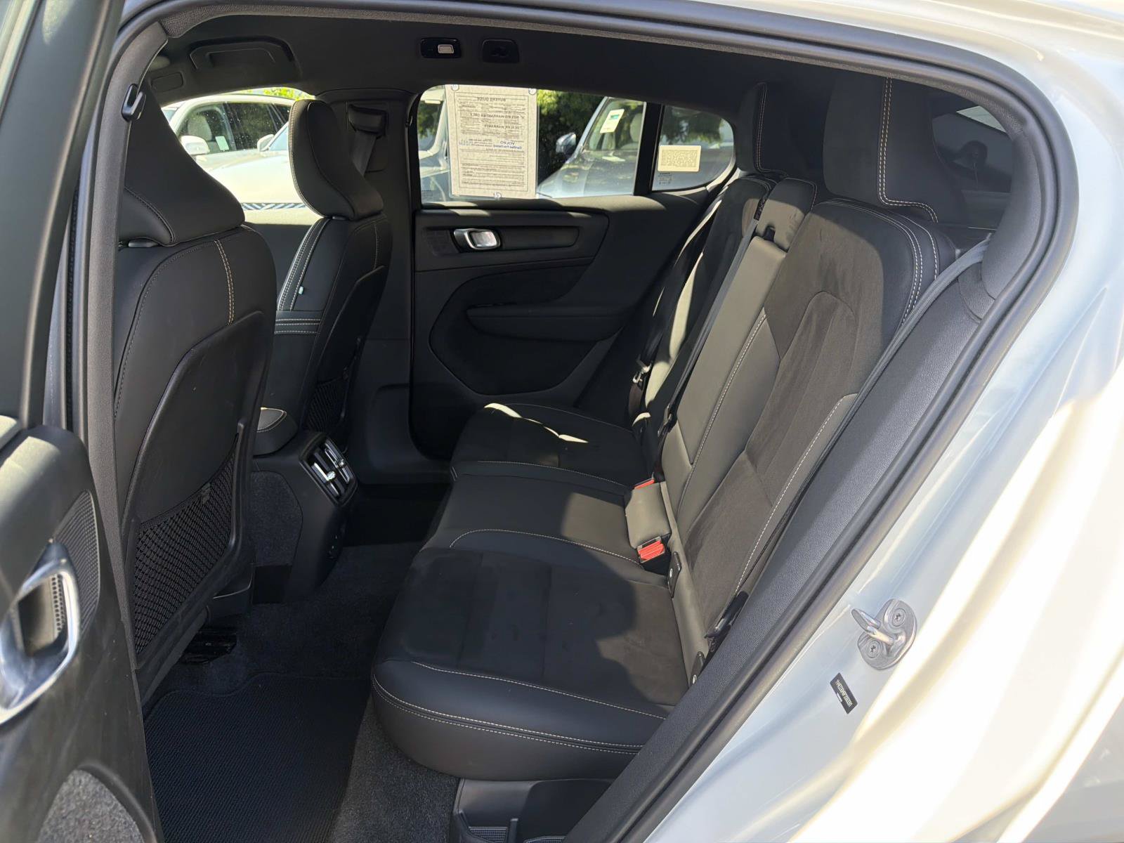 Certified 2023 Volvo C40 P8 Recharge Ultimate AWD/4WD image 22