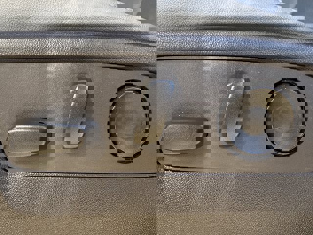 Used 2021 Chevrolet Tahoe Z71 w/ Z71 Signature Package image 27