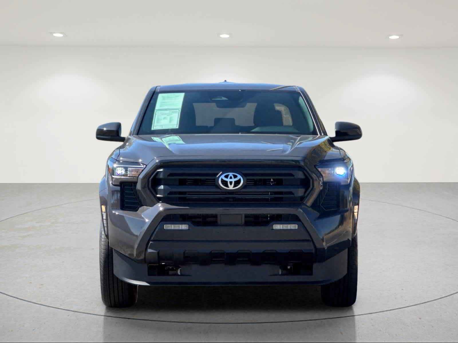 Used 2026 Toyota Tacoma SR5 AWD/4WD image 9