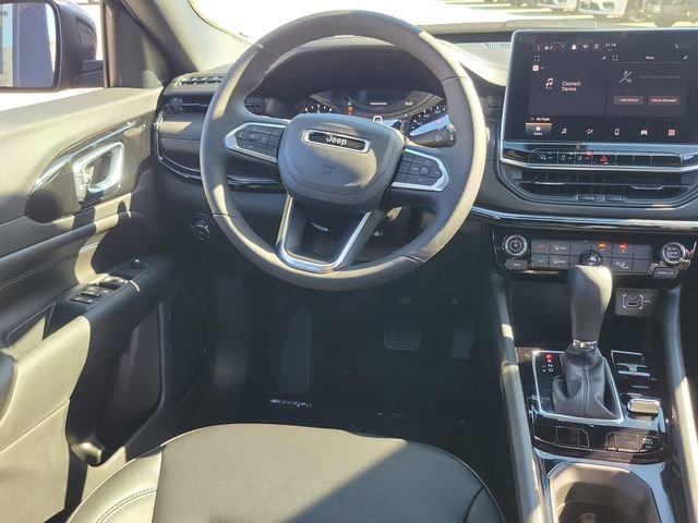 New 2026 Jeep Compass Latitude image 9