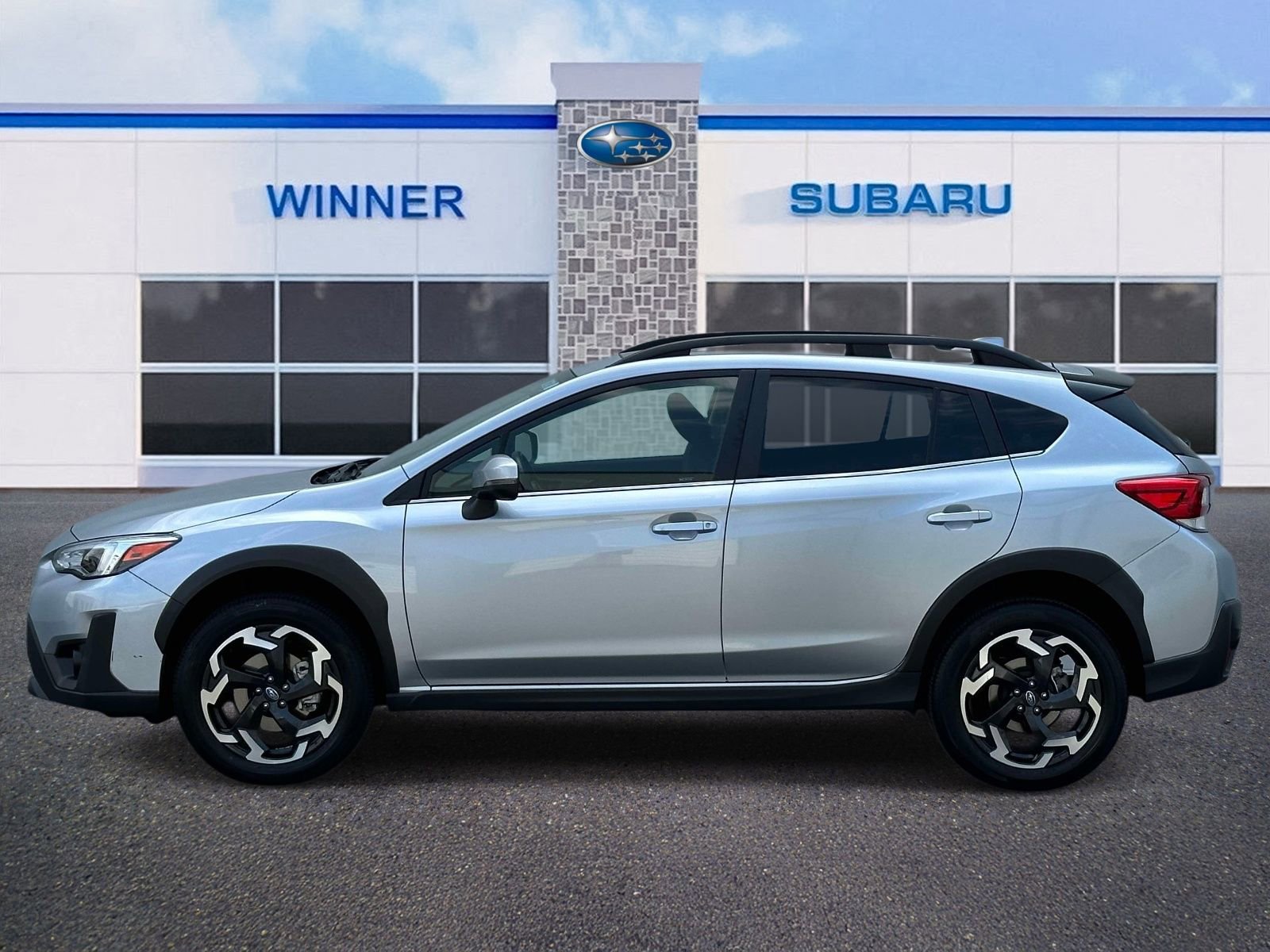 Used 2023 Subaru Crosstrek 2.5i Limited w/ Moonroof Package AWD/4WD video 3