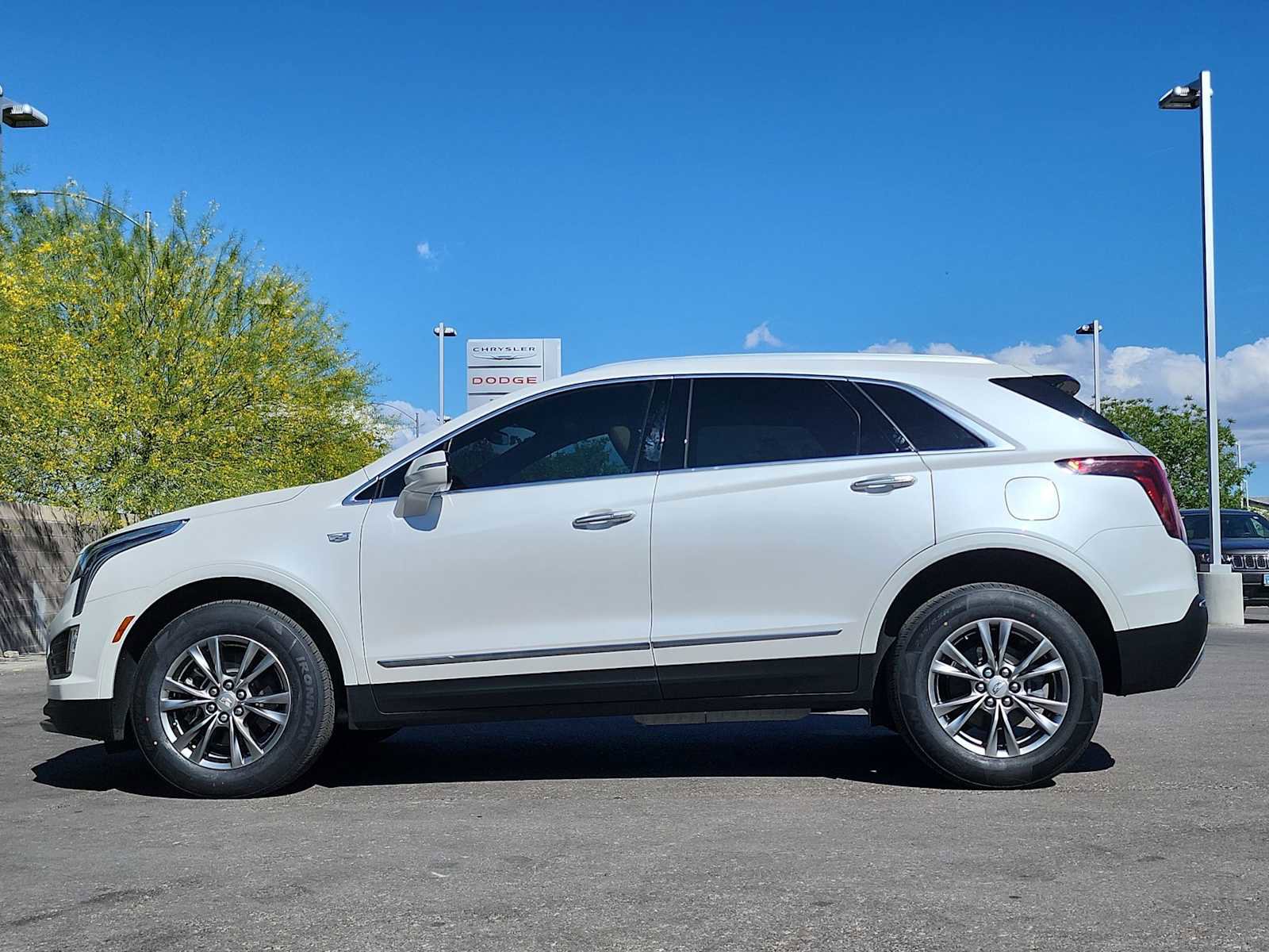 Used 2021 Cadillac XT5 Premium Luxury FWD image 6