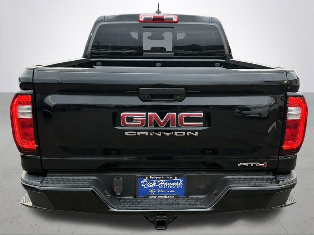 Used 2024 GMC Canyon AT4 image 8
