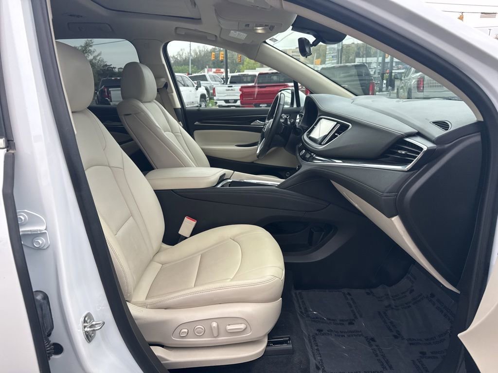 Used 2023 Buick Enclave Premium w/ Experience Buick Package image 16