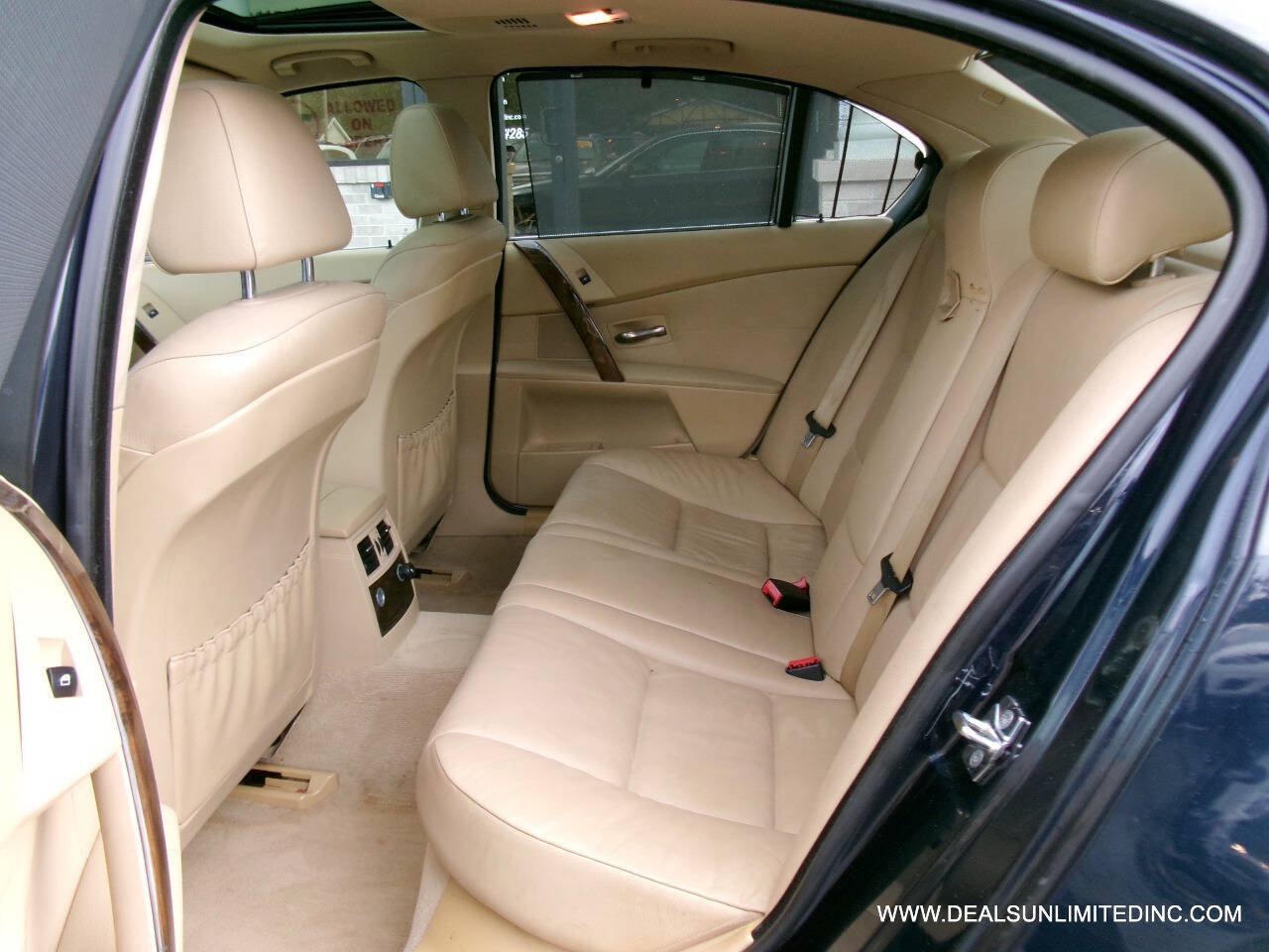 Used 2006 BMW 530xi Sedan AWD/4WD image 12