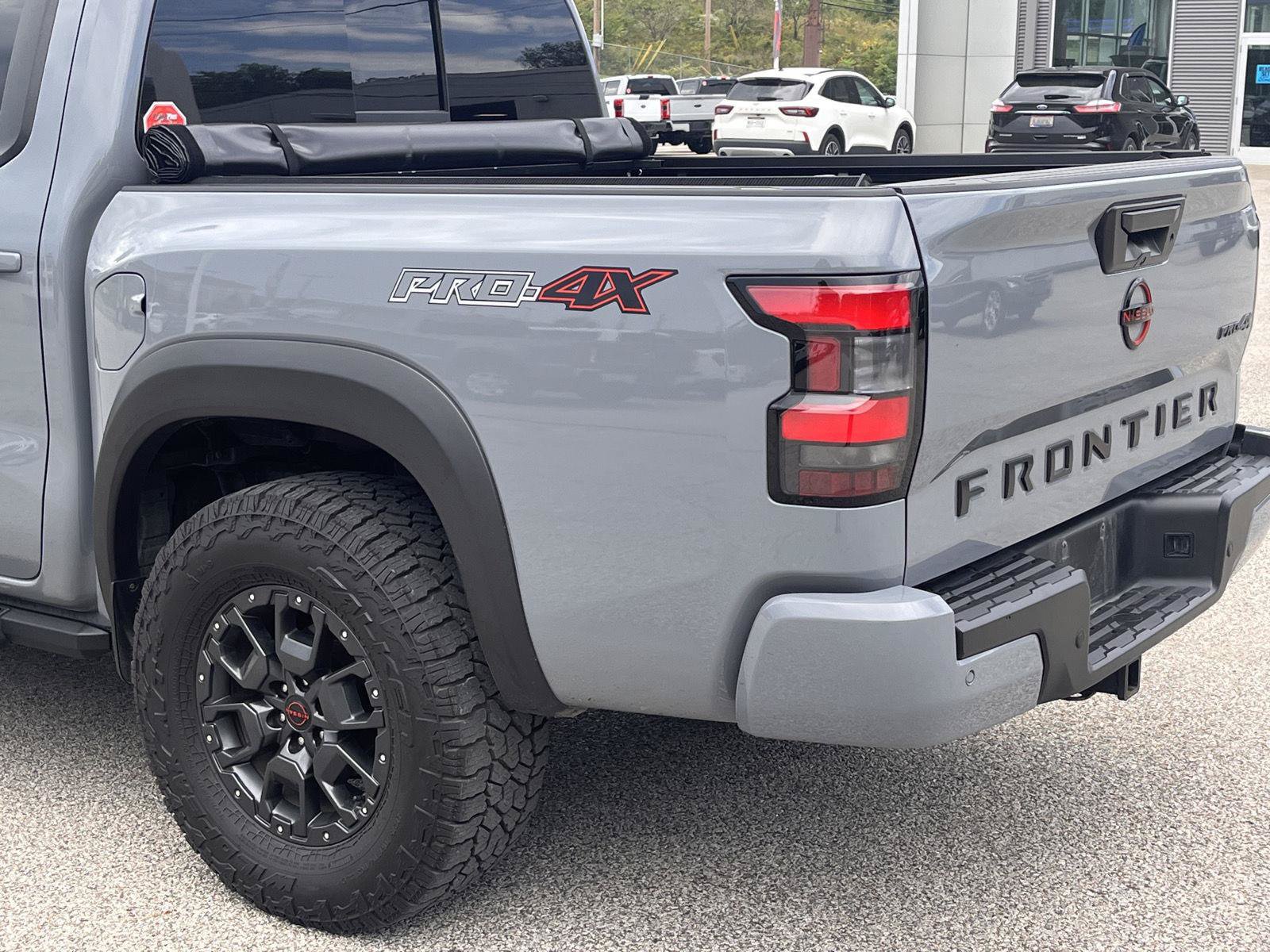 Used 2023 Nissan Frontier PRO-4X w/ Pro-4X Premium Package AWD/4WD image 6