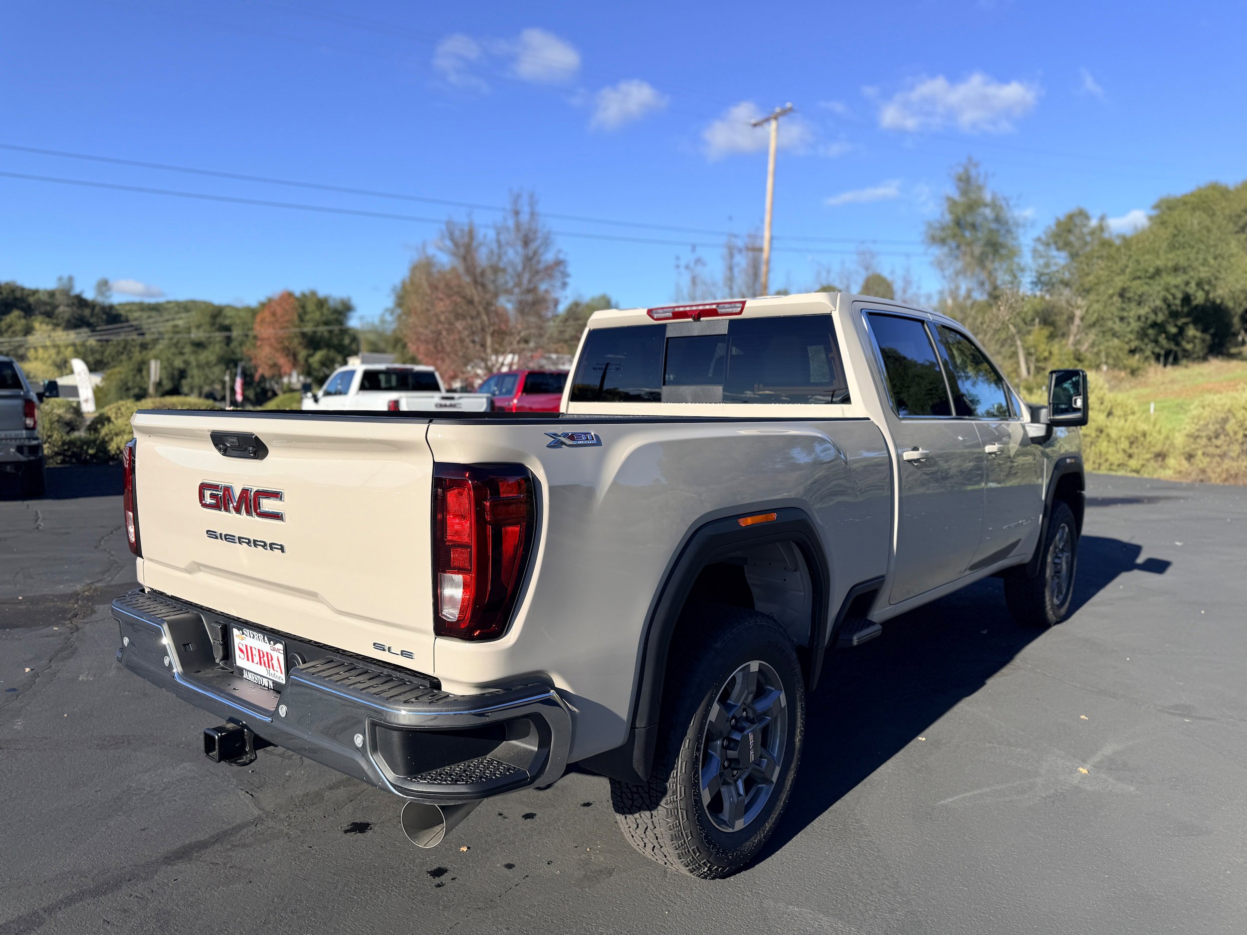 New 2026 GMC Sierra 2500 SLE w/ SLE Value Package; image 4