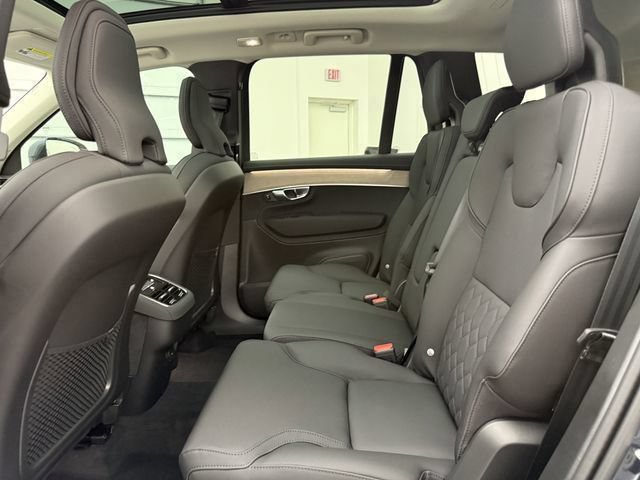 New 2026 Volvo XC90 B6 Core w/ Protection Package Premier AWD/4WD image 25