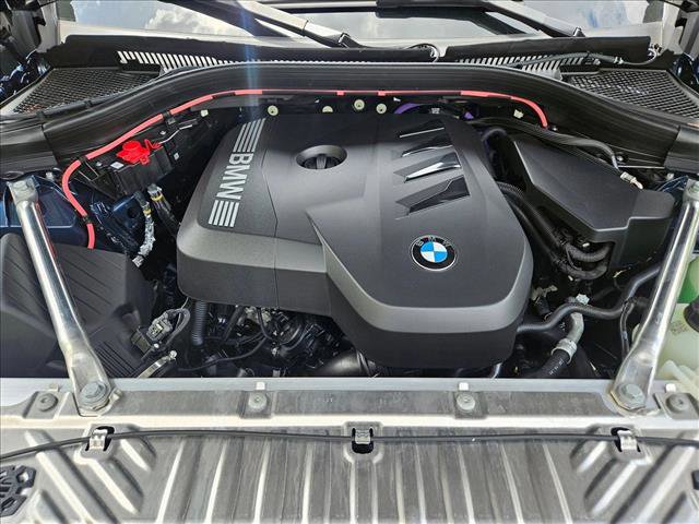 Certified 2025 BMW X3 xDrive30i w/ Premium Package image 17
