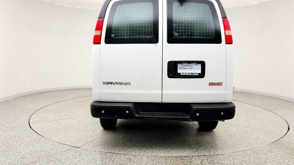 Used 2015 GMC Savana 2500 RWD image 6