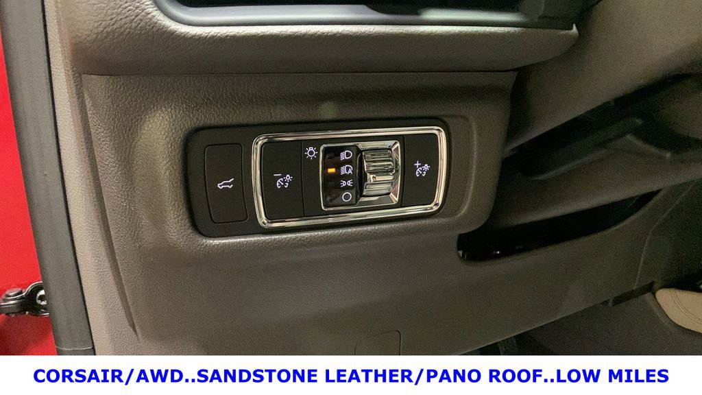 Used 2020 Lincoln Corsair AWD w/ Premium Package image 32