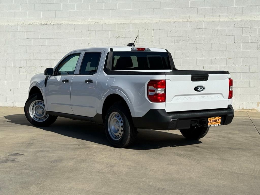 New 2025 Ford Maverick XL image 4