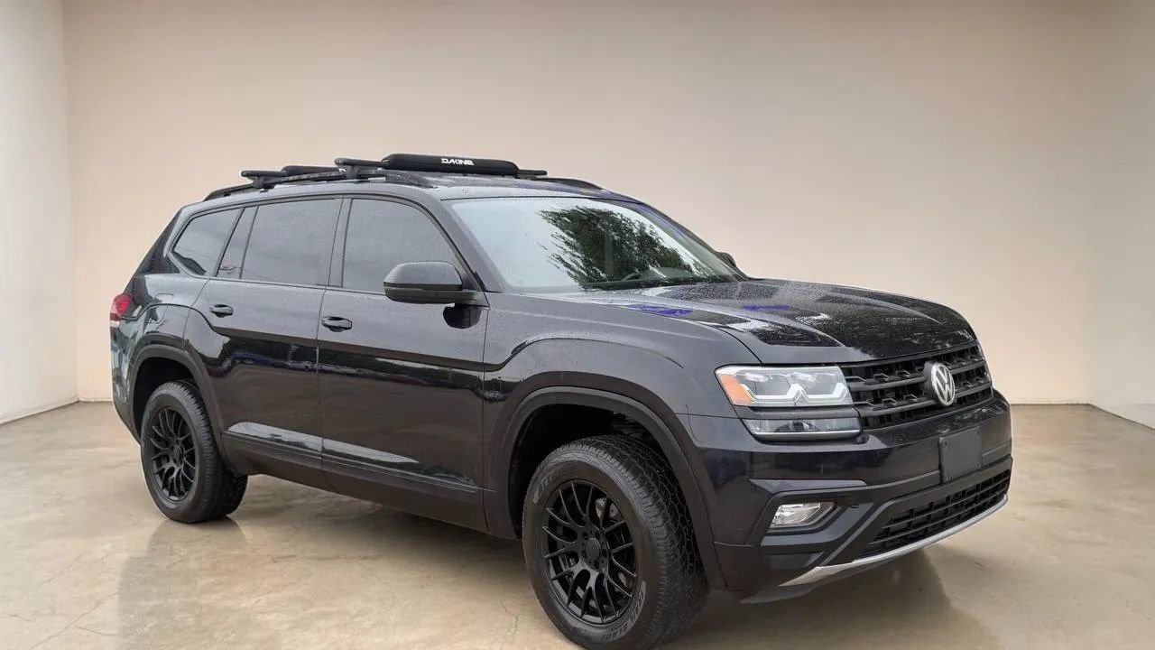 Used 2018 Volkswagen Atlas SE AWD/4WD image 1