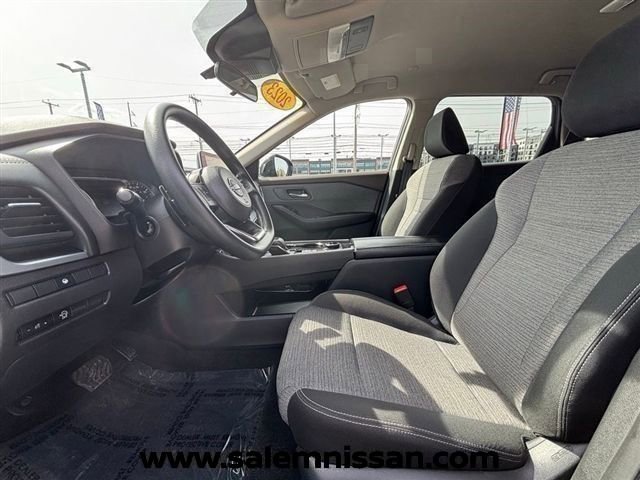 Certified 2023 Nissan Rogue SV image 10