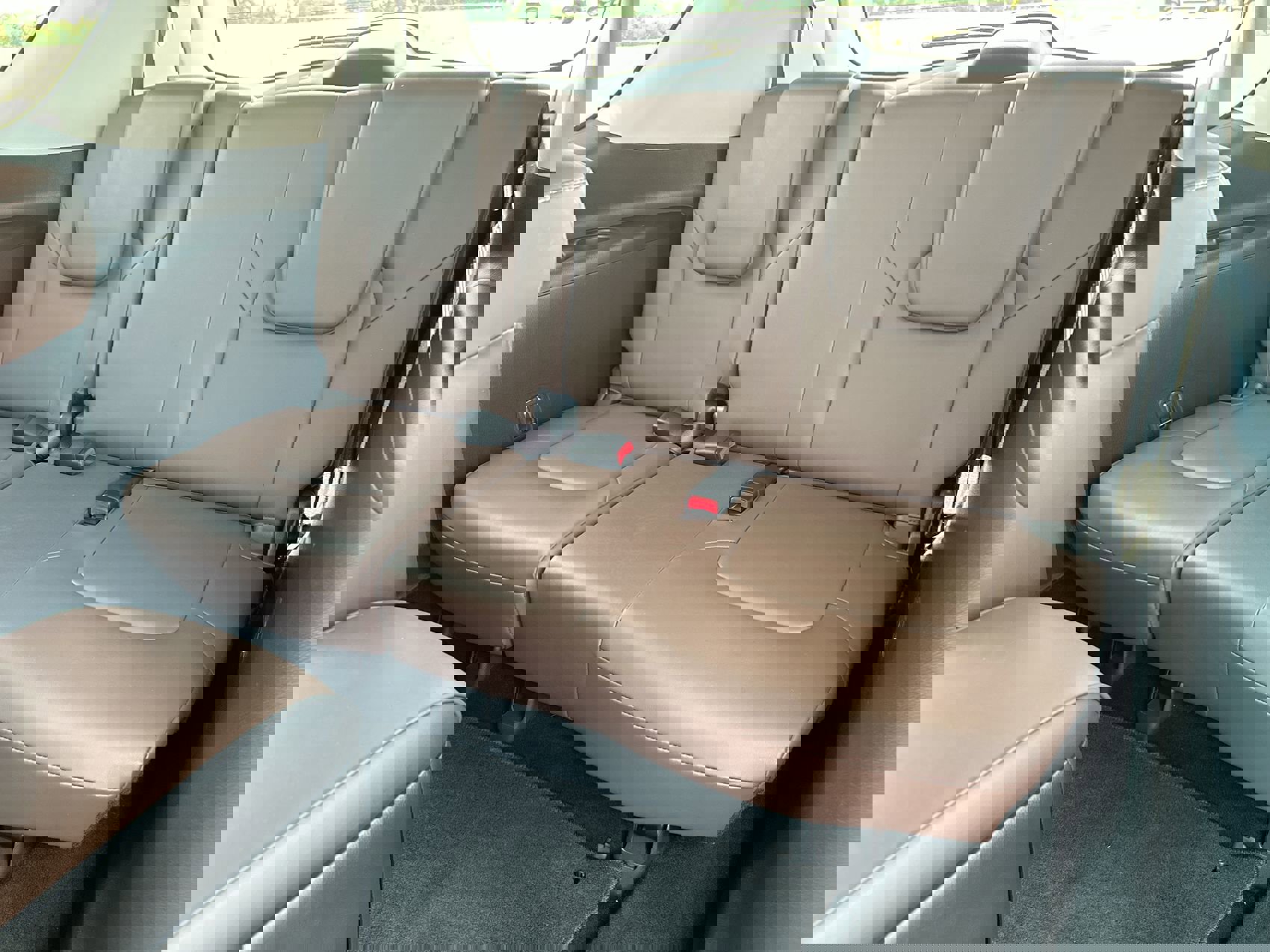 Used 2024 INFINITI QX80 Premium Select w/ All-Season Package image 23