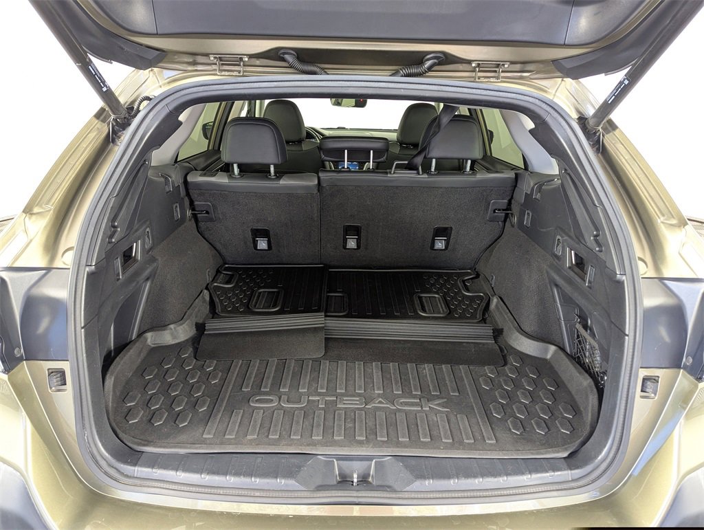 Used 2020 Subaru Outback Onyx Edition XT image 32
