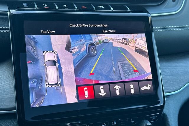 New 2025 Jeep Grand Cherokee Limited 4xe image 17