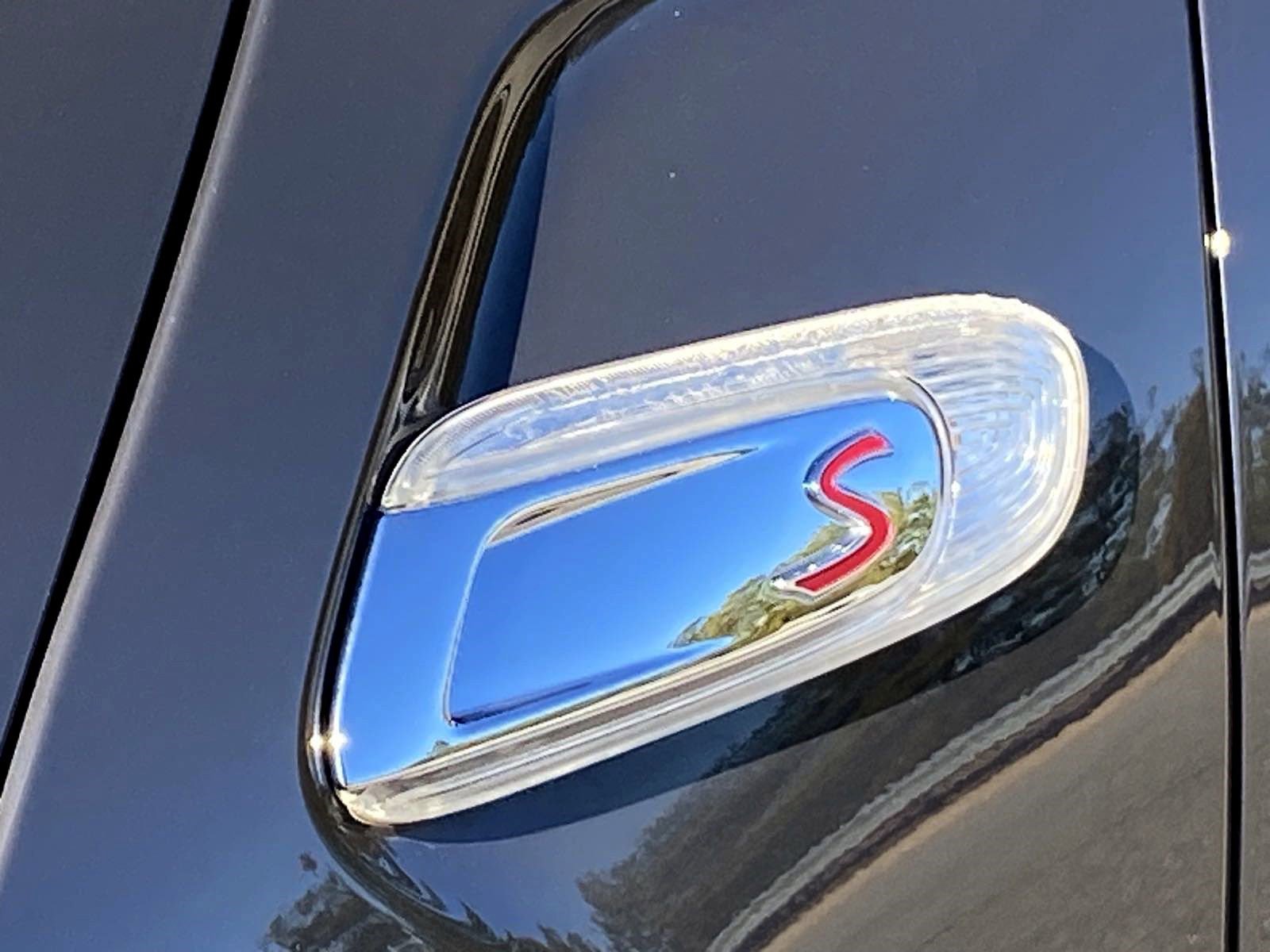 Used 2021 MINI Cooper S w/ Premium Package image 24