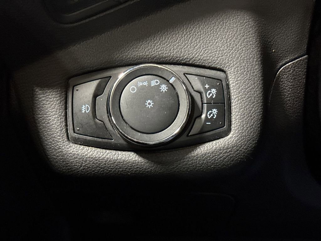 Used 2014 Ford Escape SE FWD image 18
