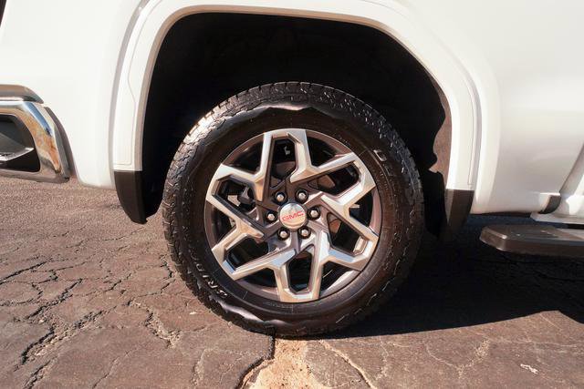 Used 2025 GMC Sierra 1500 SLT w/ SLT Premium Plus Package image 43