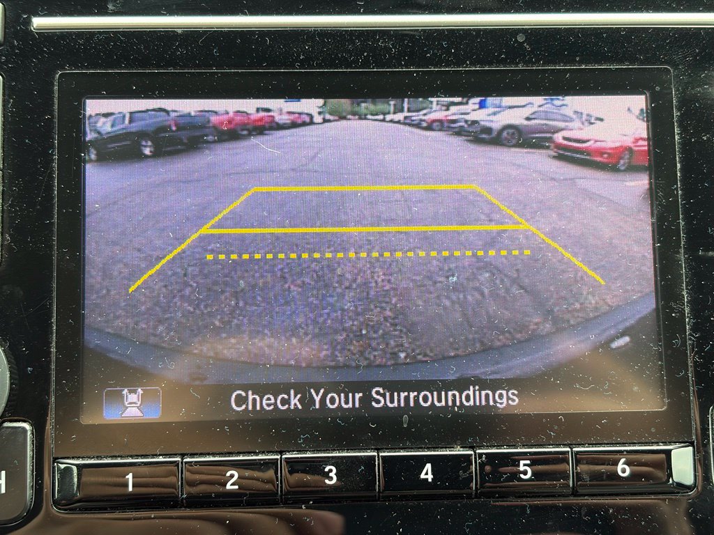 Used 2018 Honda CR-V LX image 32