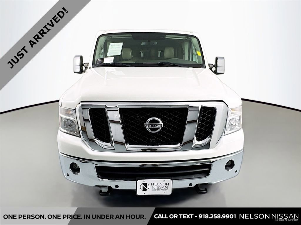 Used 2018 Nissan NV 3500 SL RWD image 2