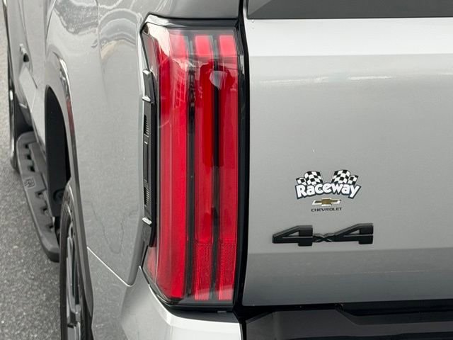 Used 2024 Toyota Tundra Limited AWD/4WD image 24