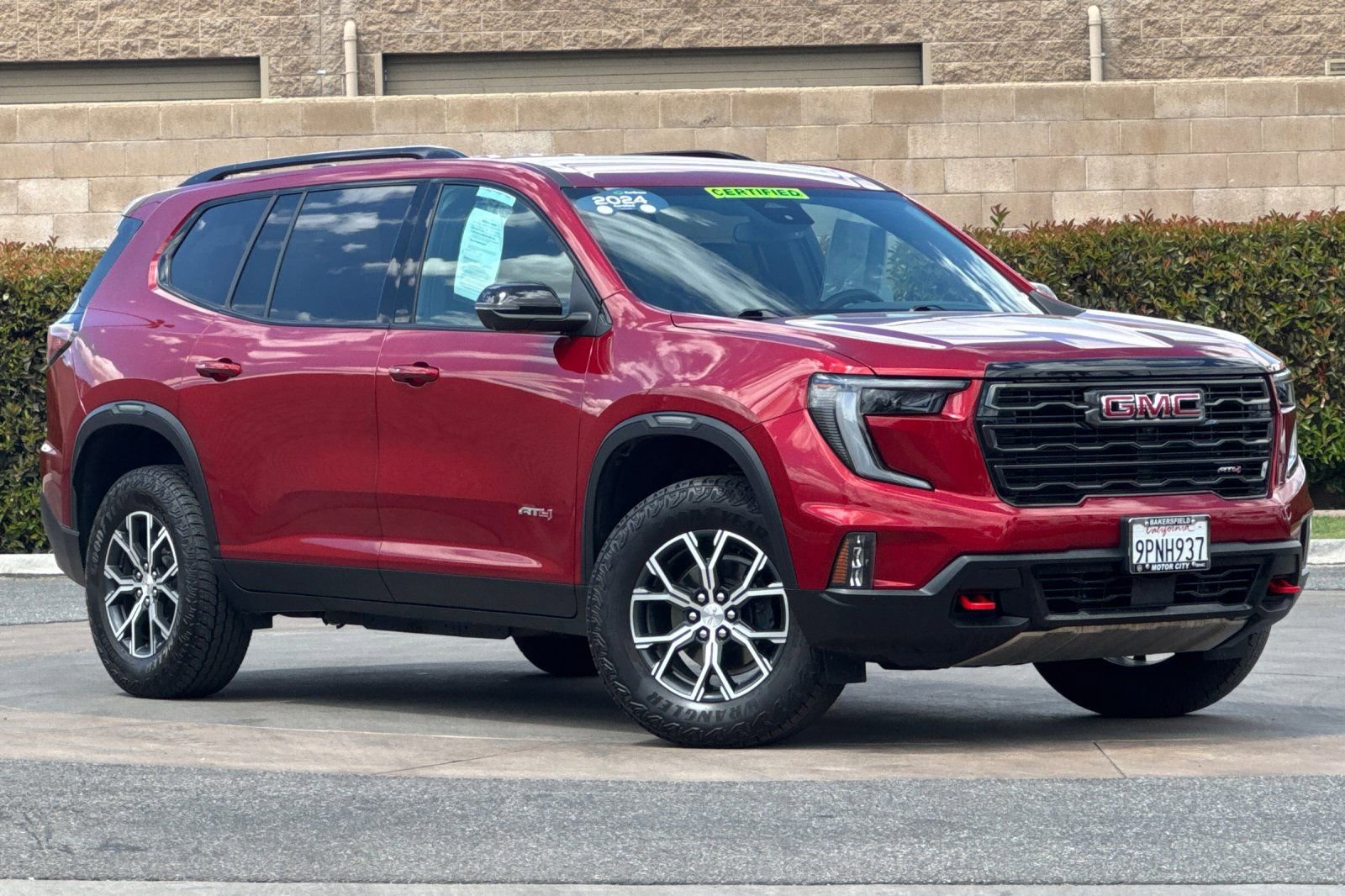 Certified 2024 GMC Acadia AT4 AWD/4WD image 2