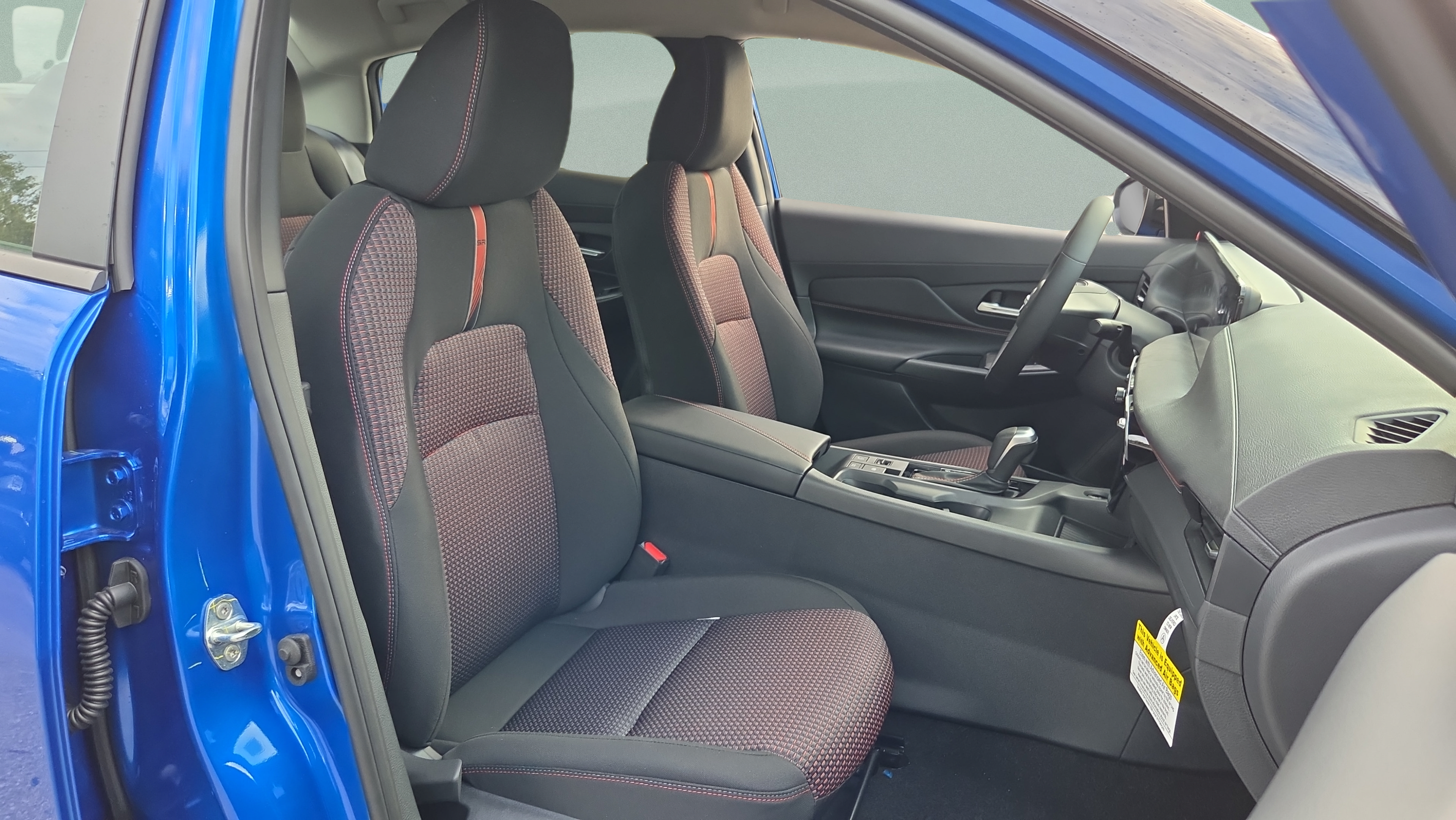 New 2027 Nissan Sentra SR w/ Floor Mat Package FWD image 15