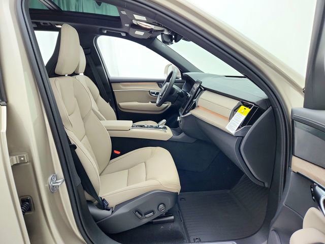 New 2026 Volvo XC90 B6 Plus w/ Protection Package image 14