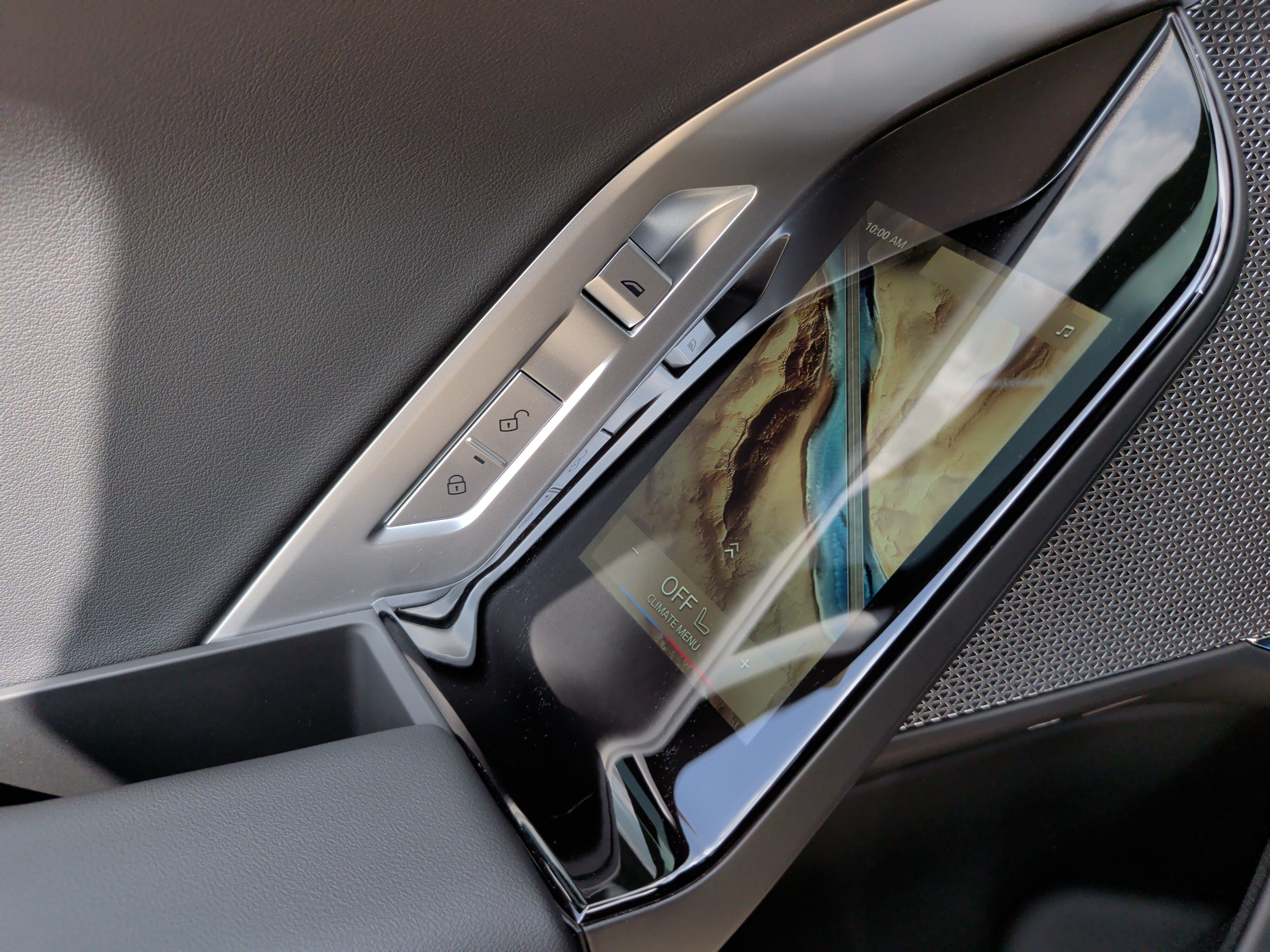 New 2026 BMW 740i w/ Premium Package RWD image 40
