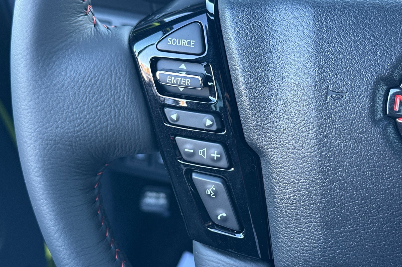 New 2026 Nissan Frontier PRO-4X w/ Pro Premium Package image 29