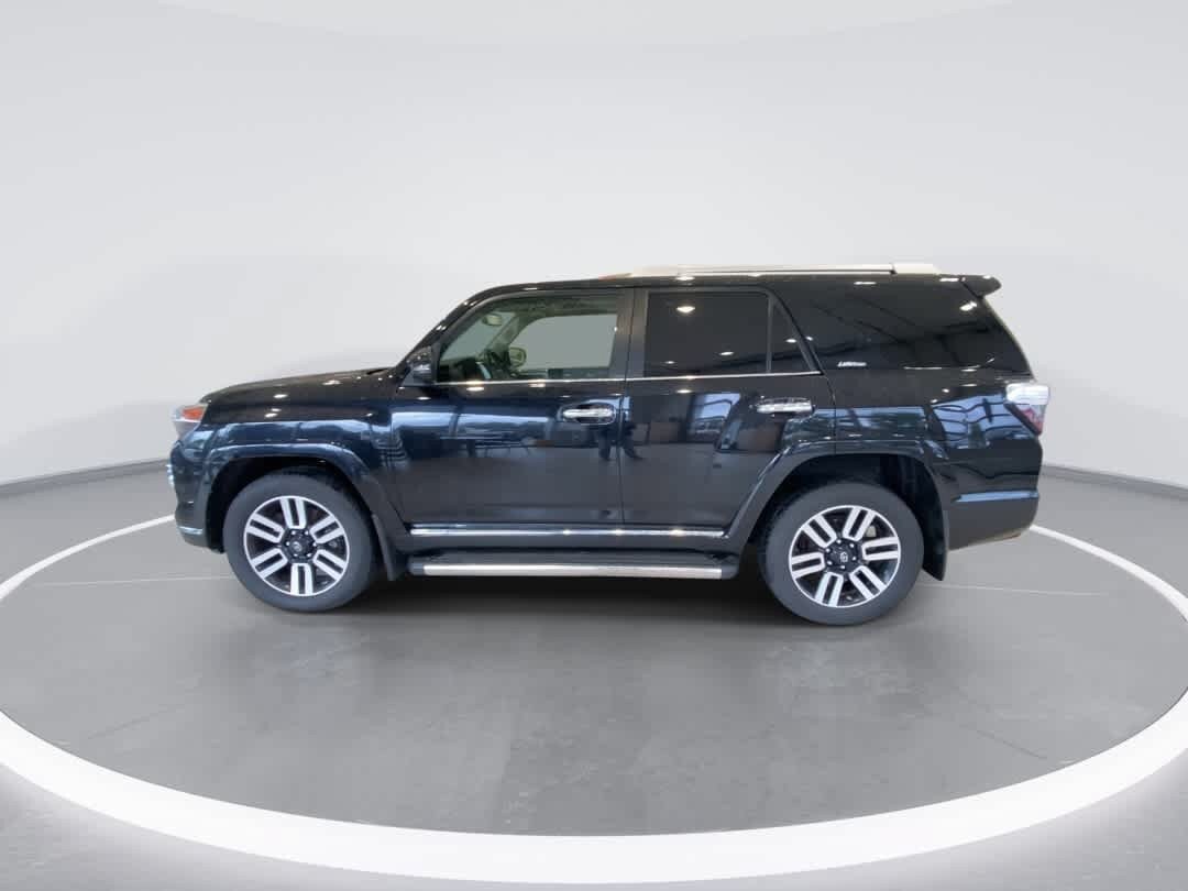 Used 2017 Toyota 4Runner Limited AWD/4WD image 5