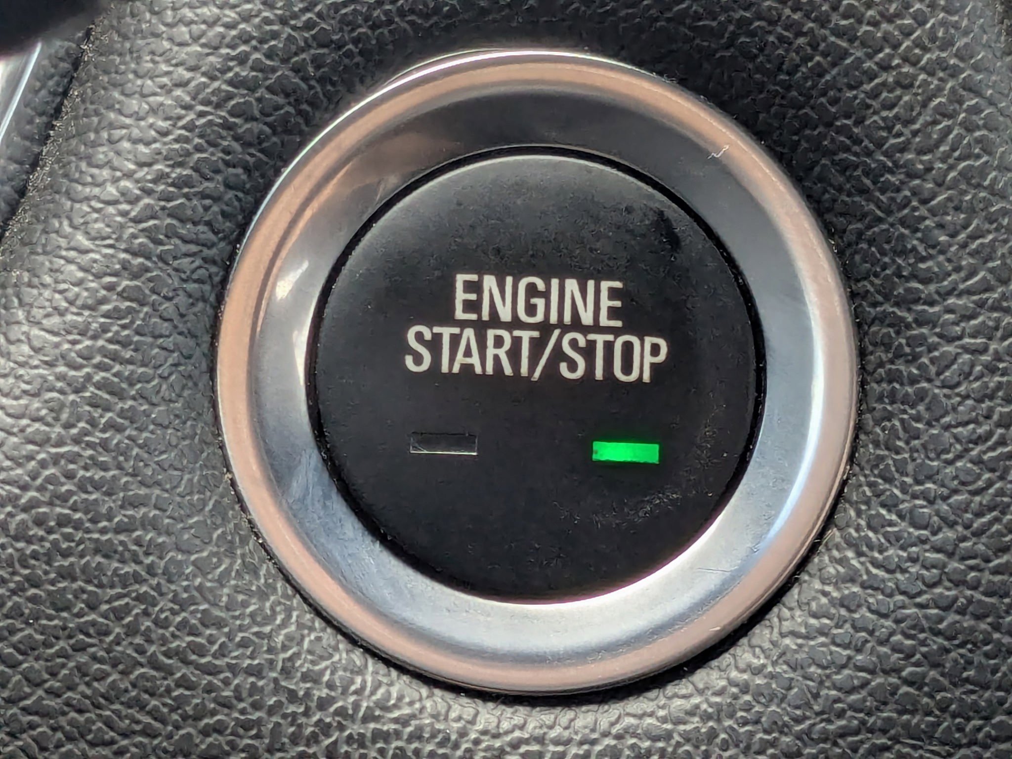 Used 2023 Chevrolet Traverse Premier image 33