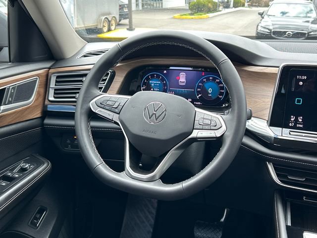 Certified 2025 Volkswagen Atlas SE w/ Black Wheel Package image 24