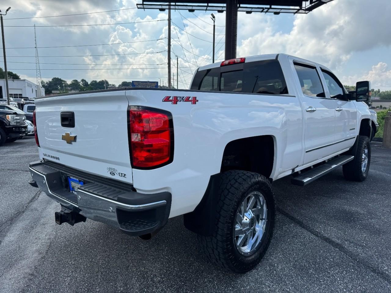 Used 2019 Chevrolet Silverado 2500 LTZ w/ Duramax Plus Package AWD/4WD image 3