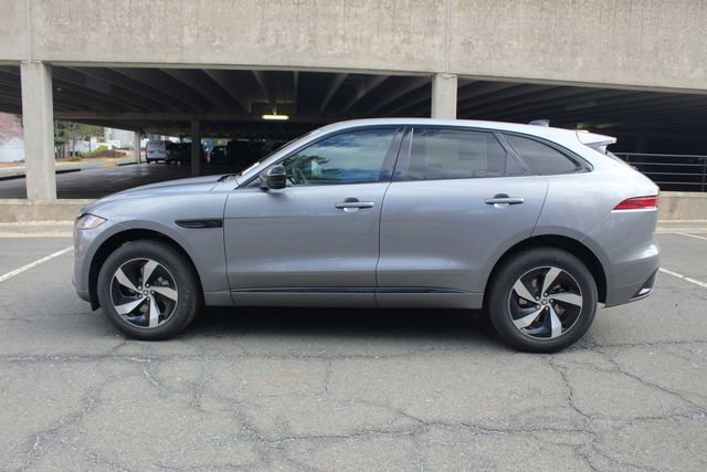 New 2026 Jaguar F-PACE R-Dynamic S image 6