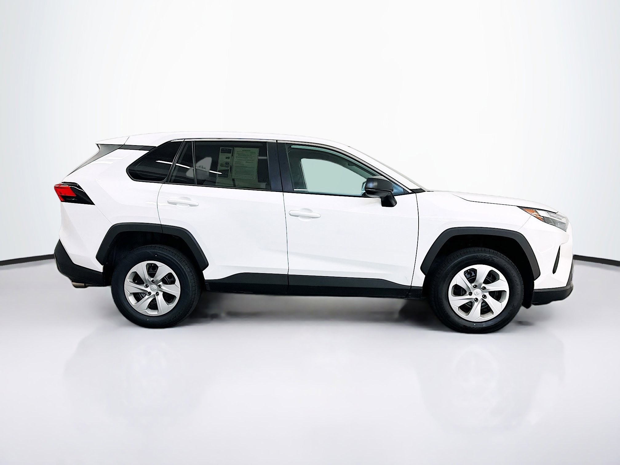 Used 2024 Toyota RAV4 LE image 10