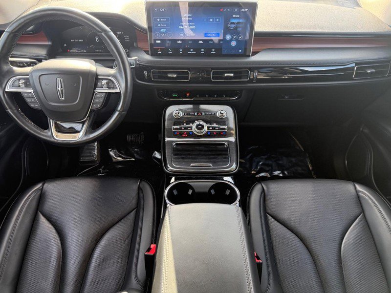 Used 2023 Lincoln Nautilus Reserve image 14