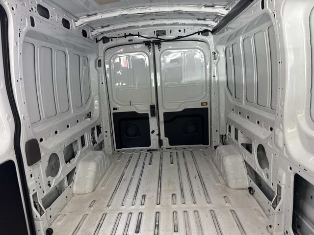 Used 2023 Ford Transit 250 Medium Roof AWD image 20