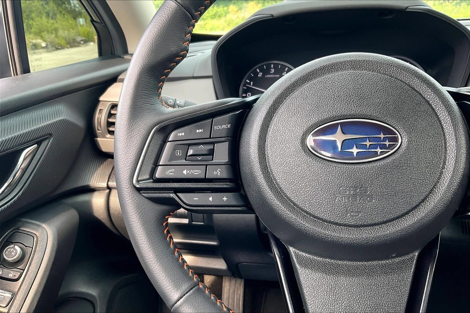 Certified 2024 Subaru Crosstrek 2.5i Limited w/ Crosstrek Mirror Package AWD/4WD image 19