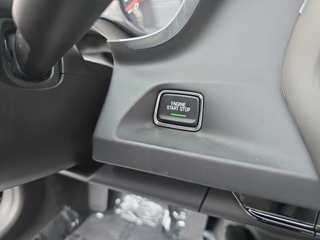Used 2023 Chevrolet Camaro SS RWD image 5