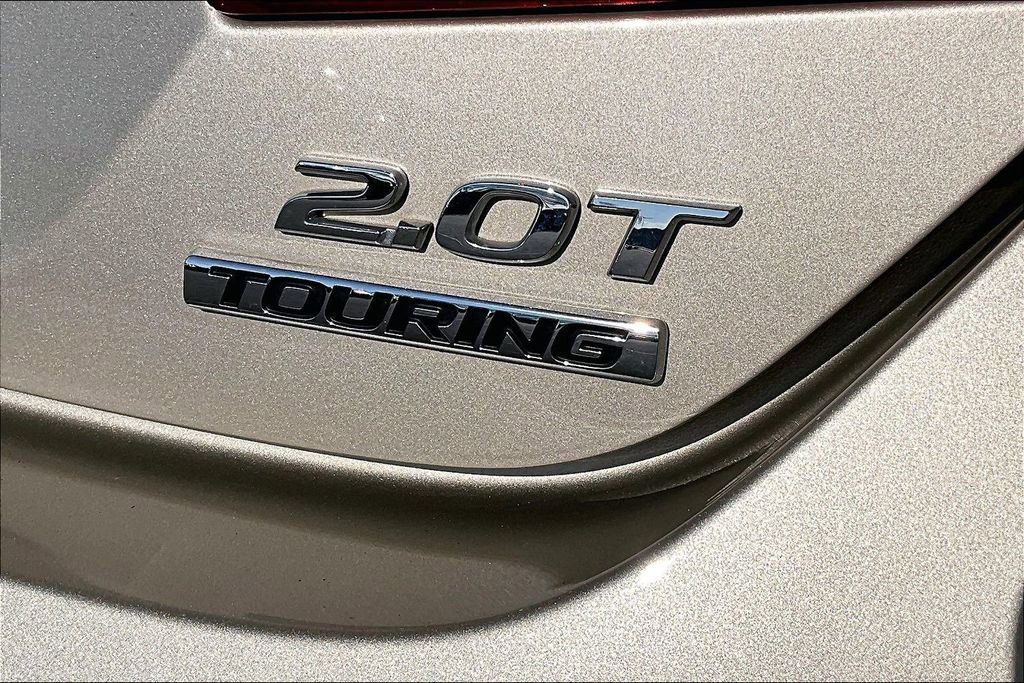 Used 2020 Honda Accord Touring image 25
