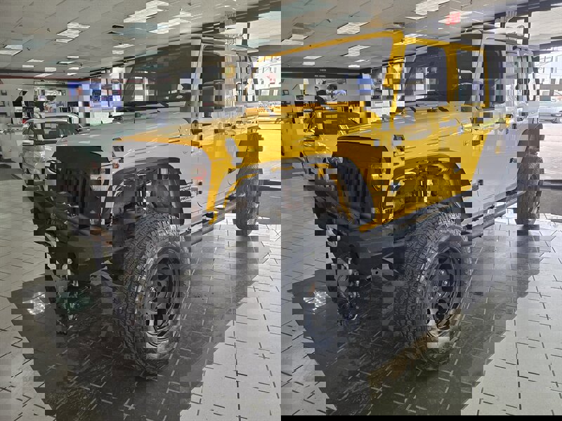 Used 2015 Jeep Wrangler Unlimited Sport w/ Connectivity Group image 1