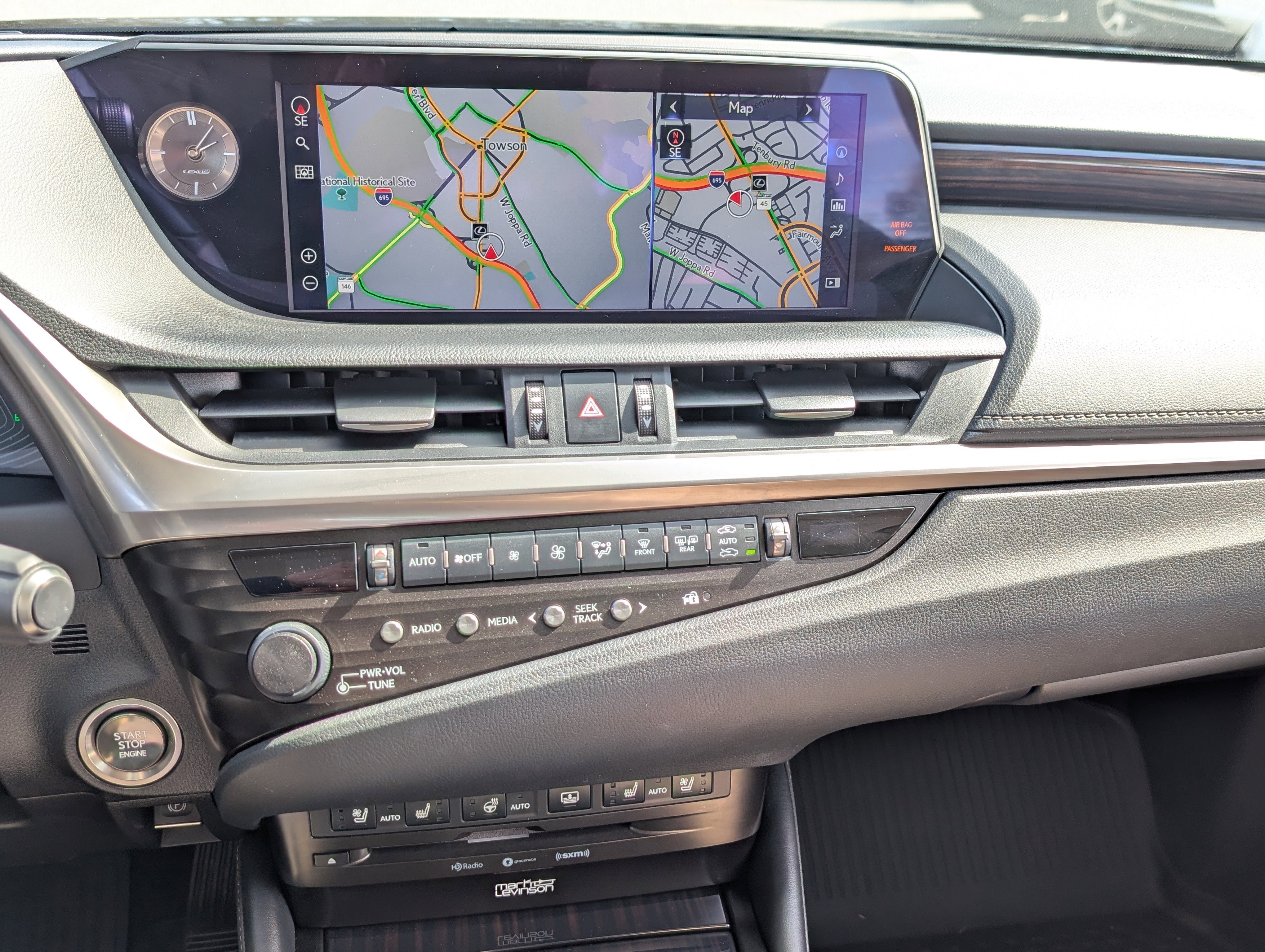 Used 2020 Lexus ES 350 Ultra Luxury w/ Accessory Package 2 image 31