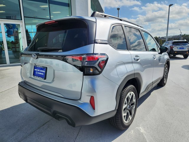 New 2026 Subaru Forester Premium AWD/4WD image 2