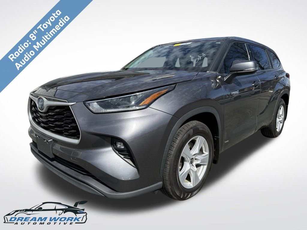 Used 2025 Toyota Highlander XLE