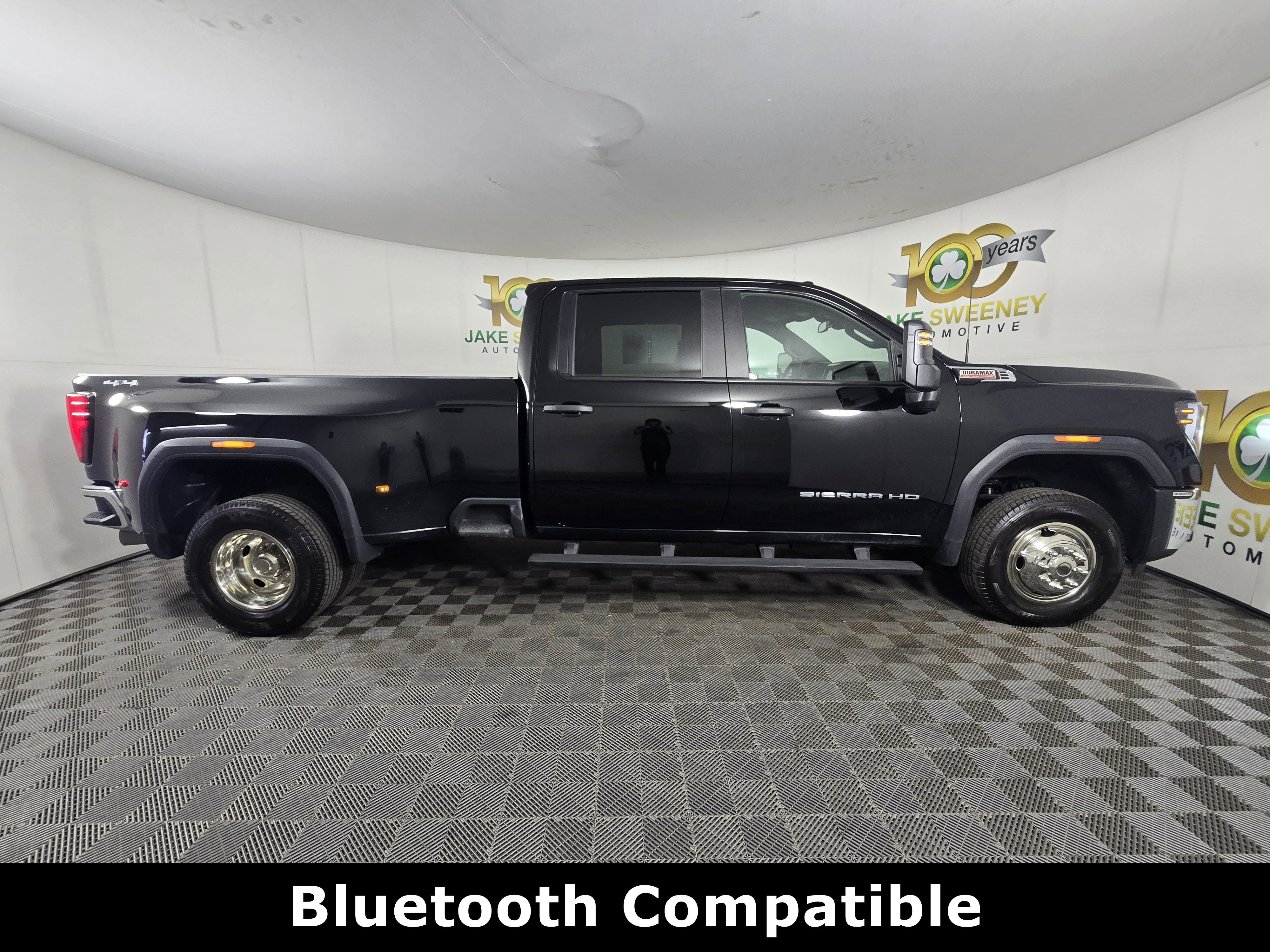 Certified 2025 GMC Sierra 3500 Pro AWD/4WD image 10