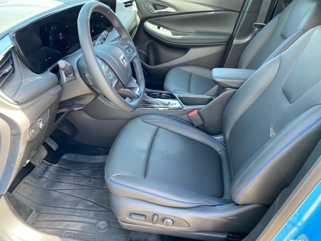 Used 2025 Buick Encore GX Sport Touring w/ Advanced Technology Package image 10