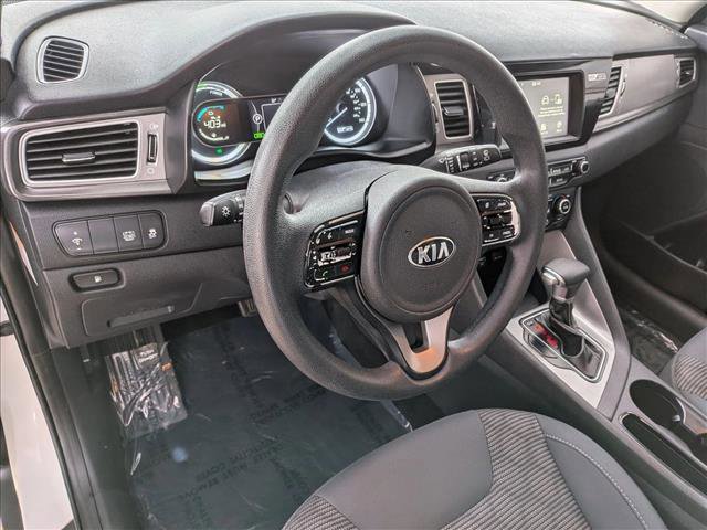 Used 2018 Kia Niro LX image 10